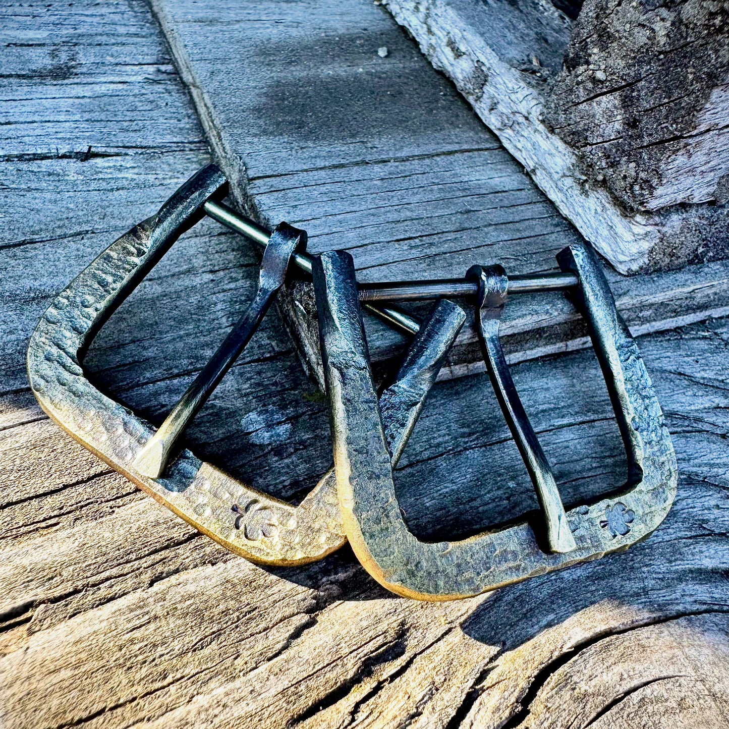 Hand forged belt buckle